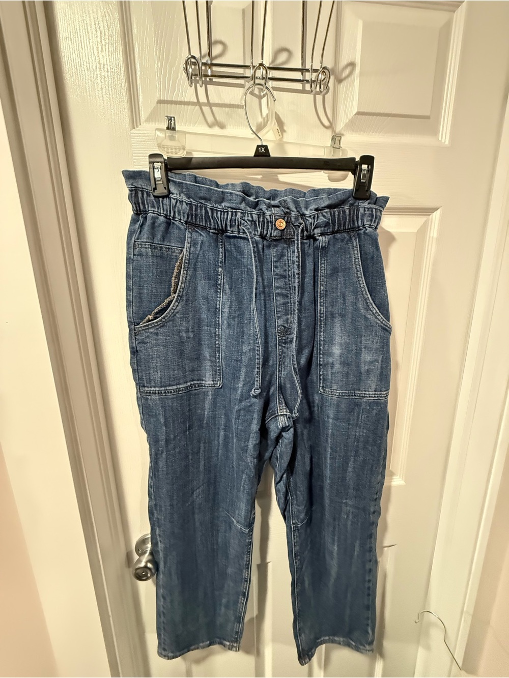 FRAYED Jeans Paperbag Waist Denim Shorts - Medium Blue